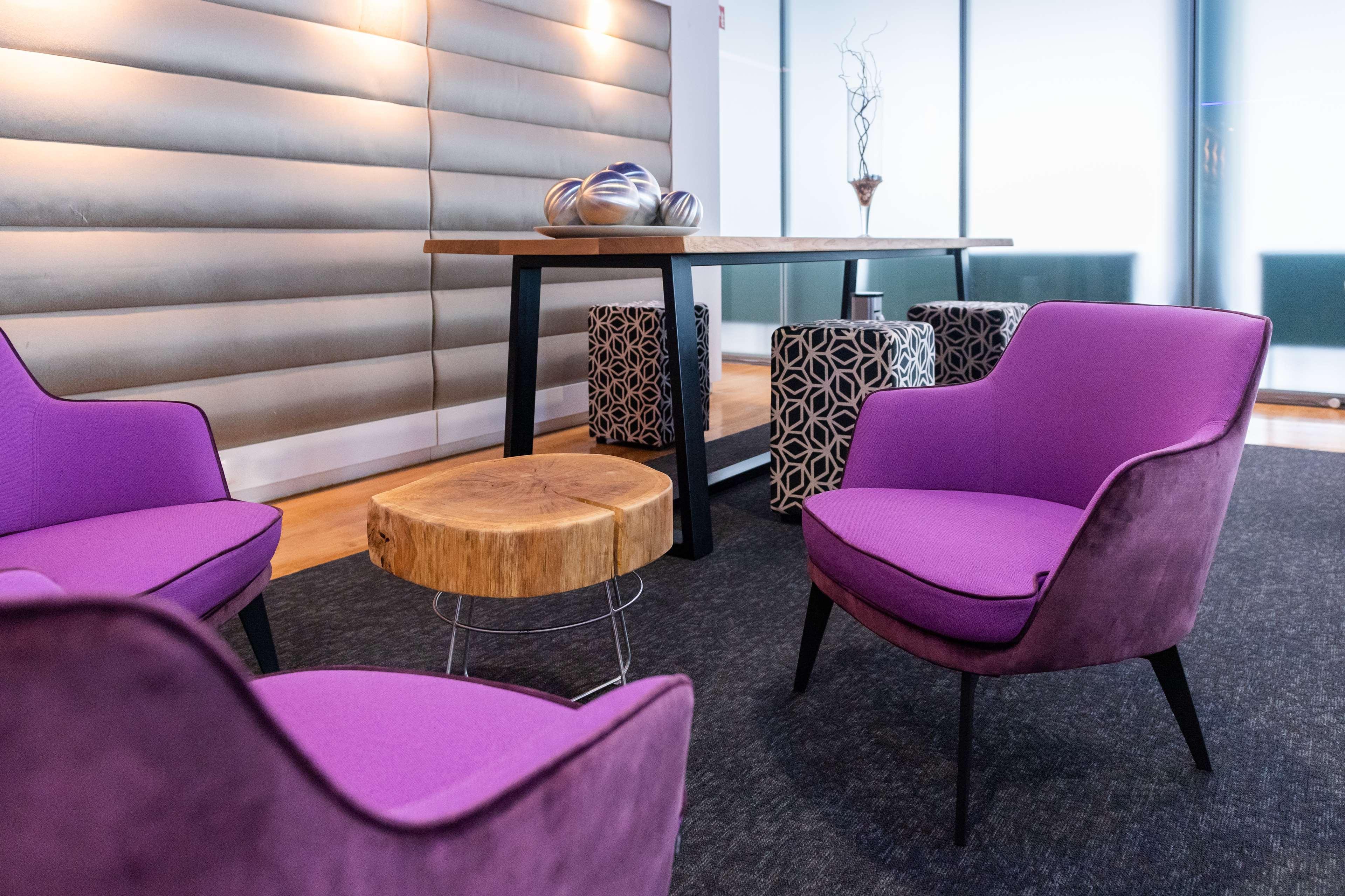 Готель Doubletree By Hilton Frankfurt Niederrad Франкфурт-на-Майні Екстер'єр фото